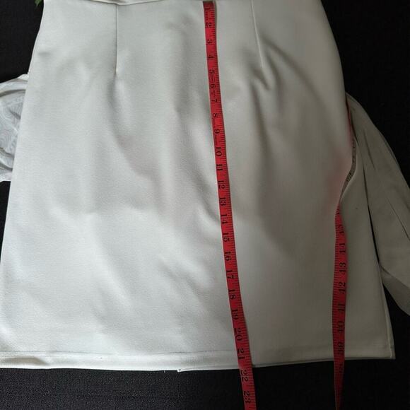 GLAMOUR - White Size 12 Day or Evening Dress. Double lined Washable. NWOT - Picture 11 of 15